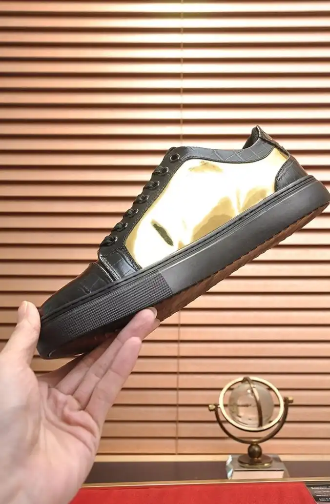 hype Givenchy Sneakers