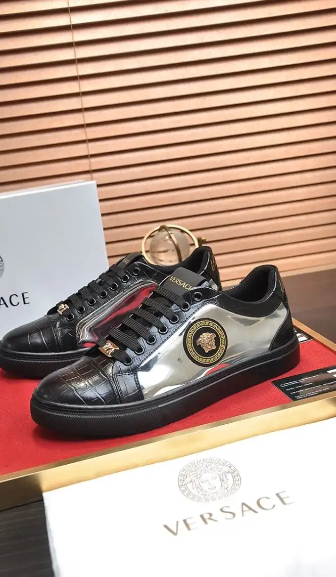 hype Givenchy Sneakers