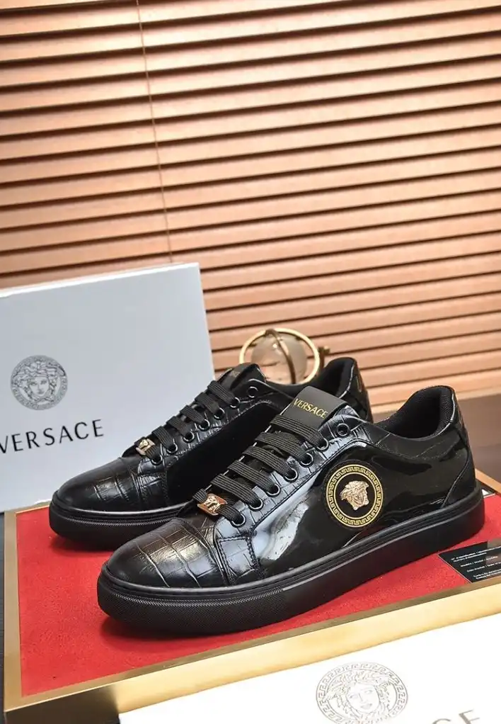 hype Givenchy Sneakers