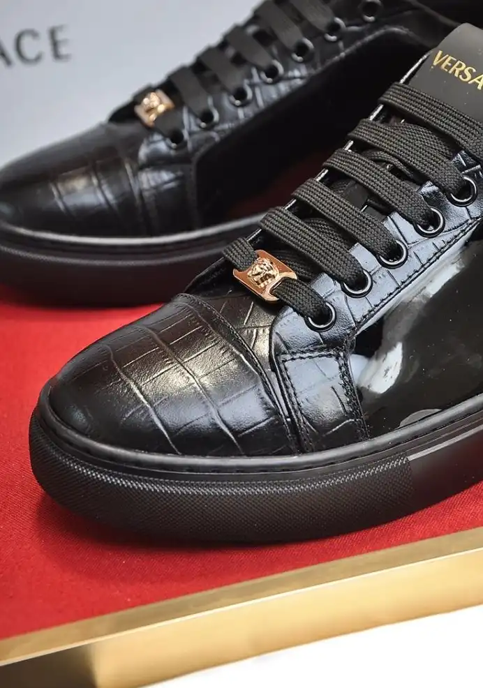 hype Givenchy Sneakers