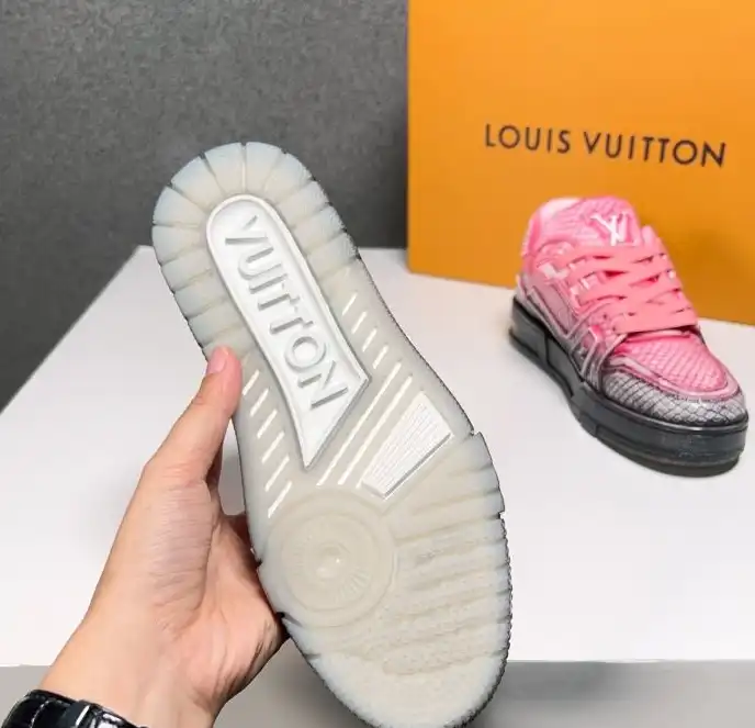 hype Louis Vuitton Sneakers