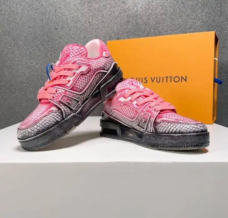 hype Louis Vuitton Sneakers