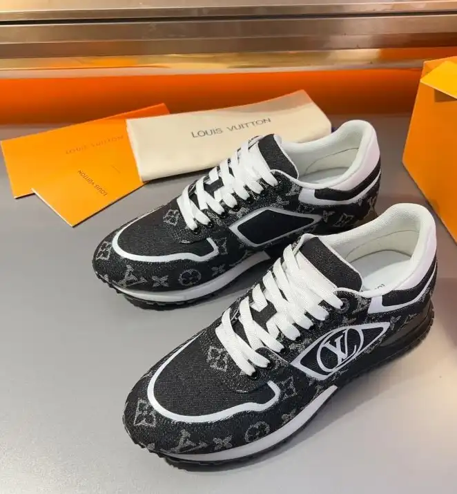 hype Louis Vuitton Sneakers