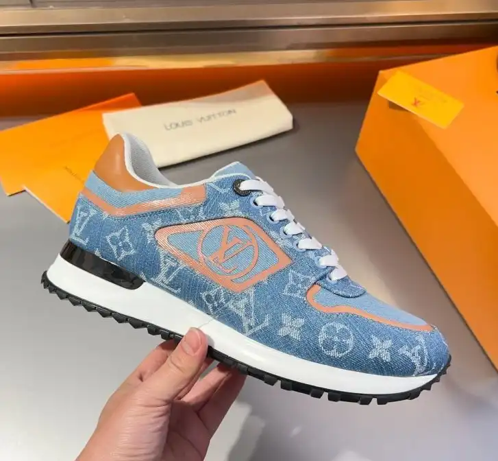 hype Louis Vuitton Sneakers