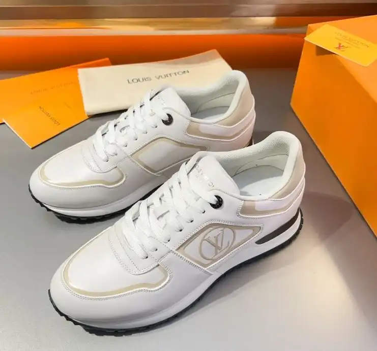 hype Louis Vuitton Sneakers