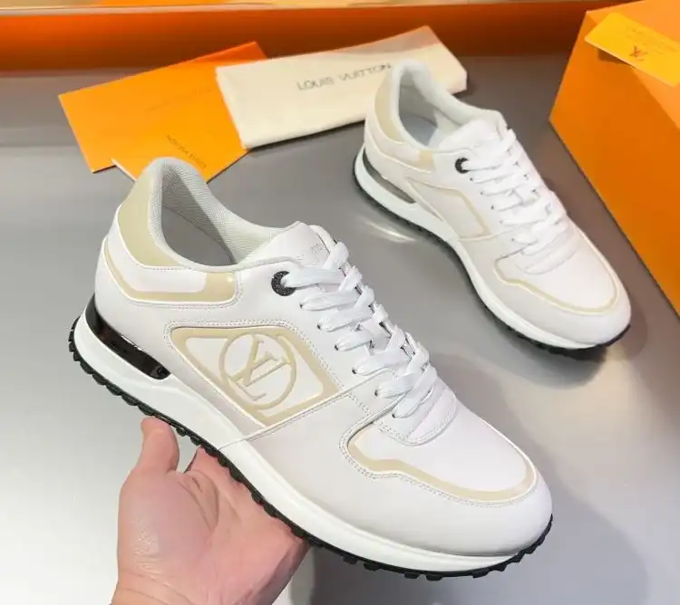 hype Louis Vuitton Sneakers