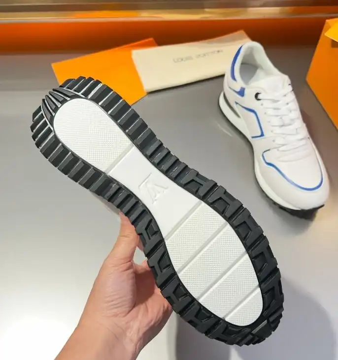 hype Louis Vuitton Sneakers