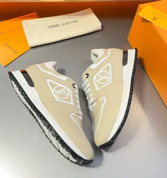 hype Louis Vuitton Sneakers