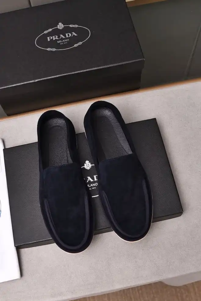 hype Prada Leather Shoes