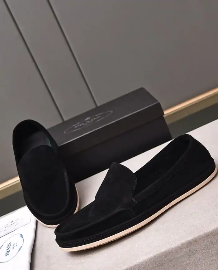 hype Prada Leather Shoes