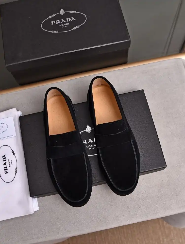 hype Prada Leather Shoes