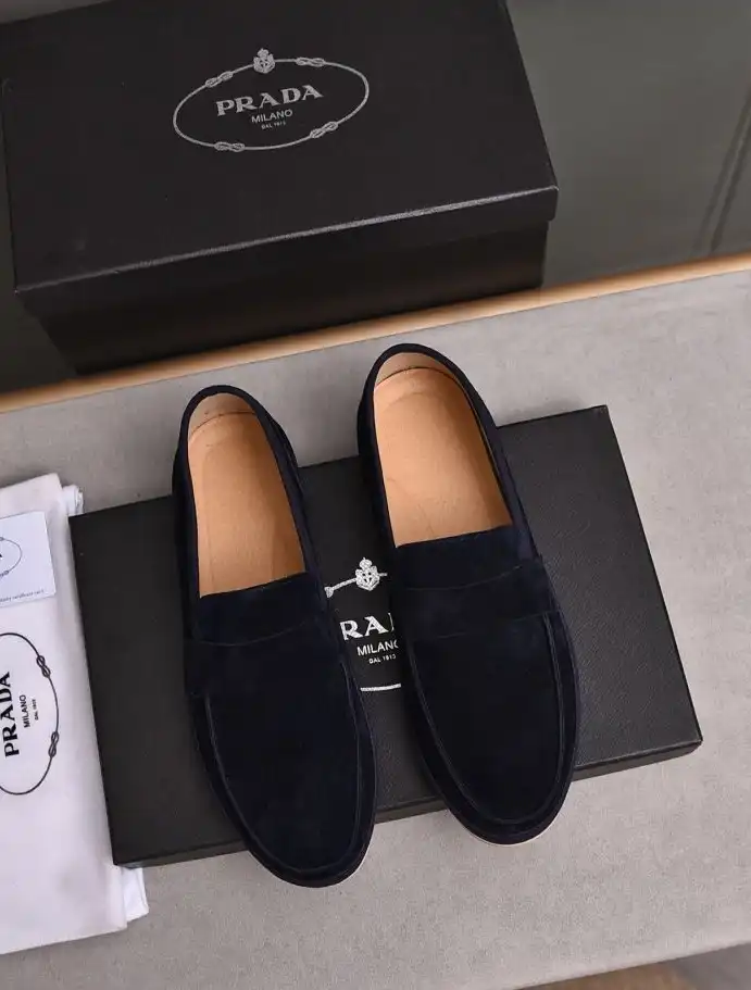 hype Prada Leather Shoes