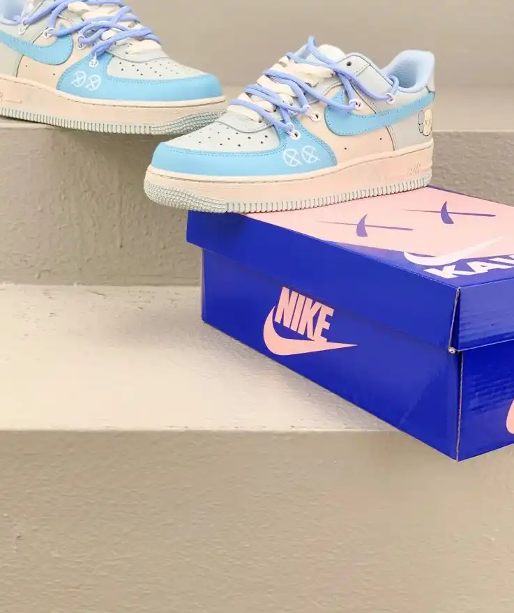 hype Nike Sneakers