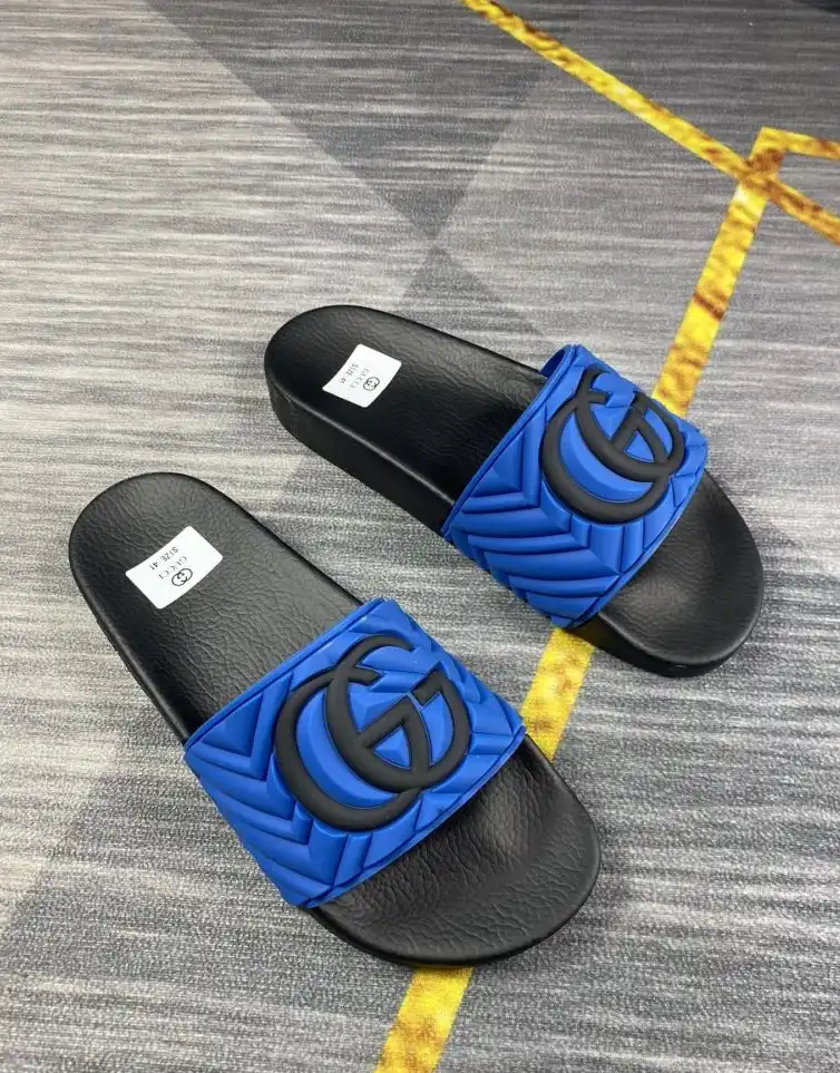 hype Gucci Slippers