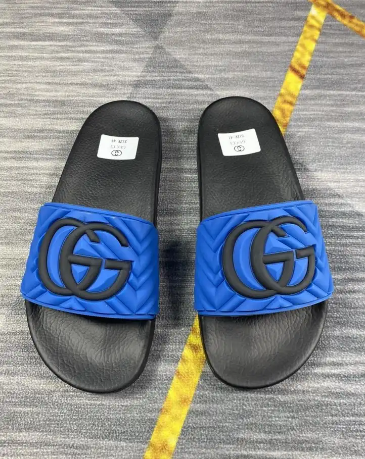 hype Gucci Slippers