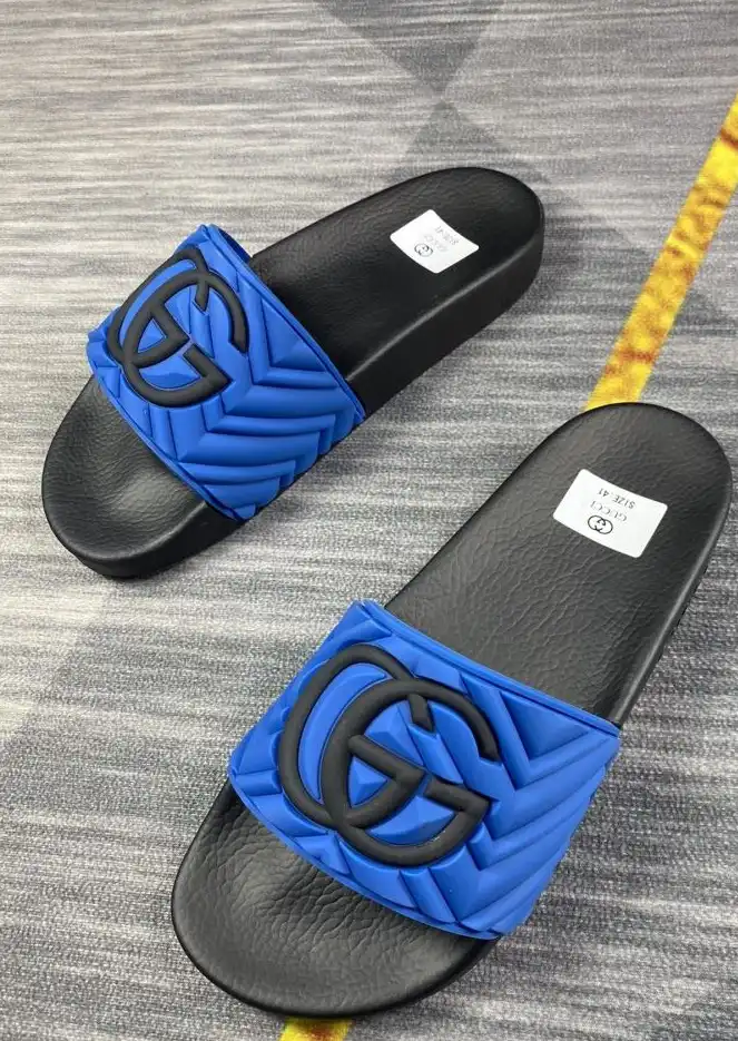 hype Gucci Slippers