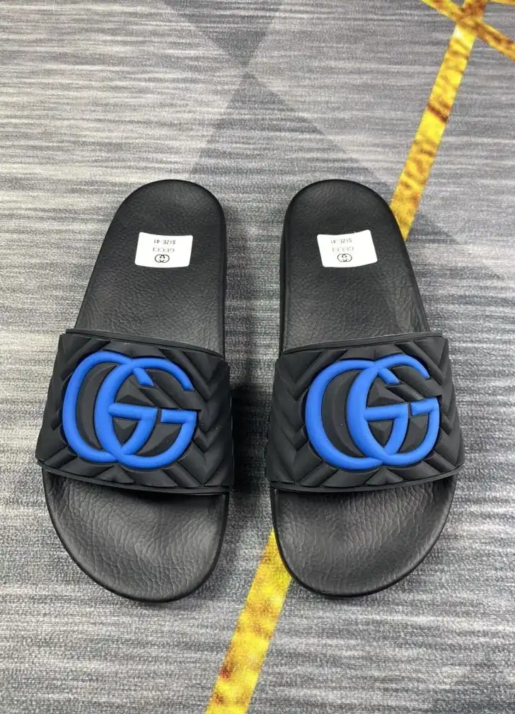 hype Gucci Slippers