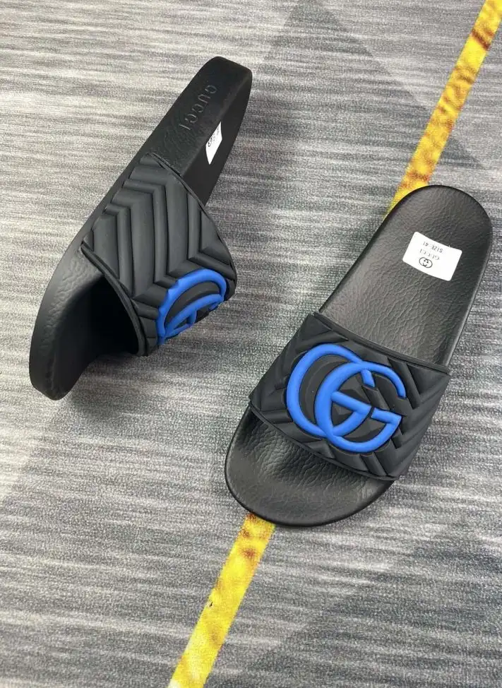 hype Gucci Slippers