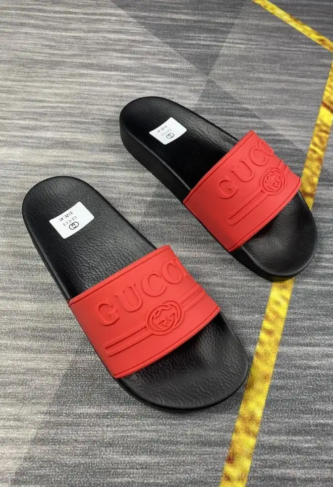 hype Gucci Slippers