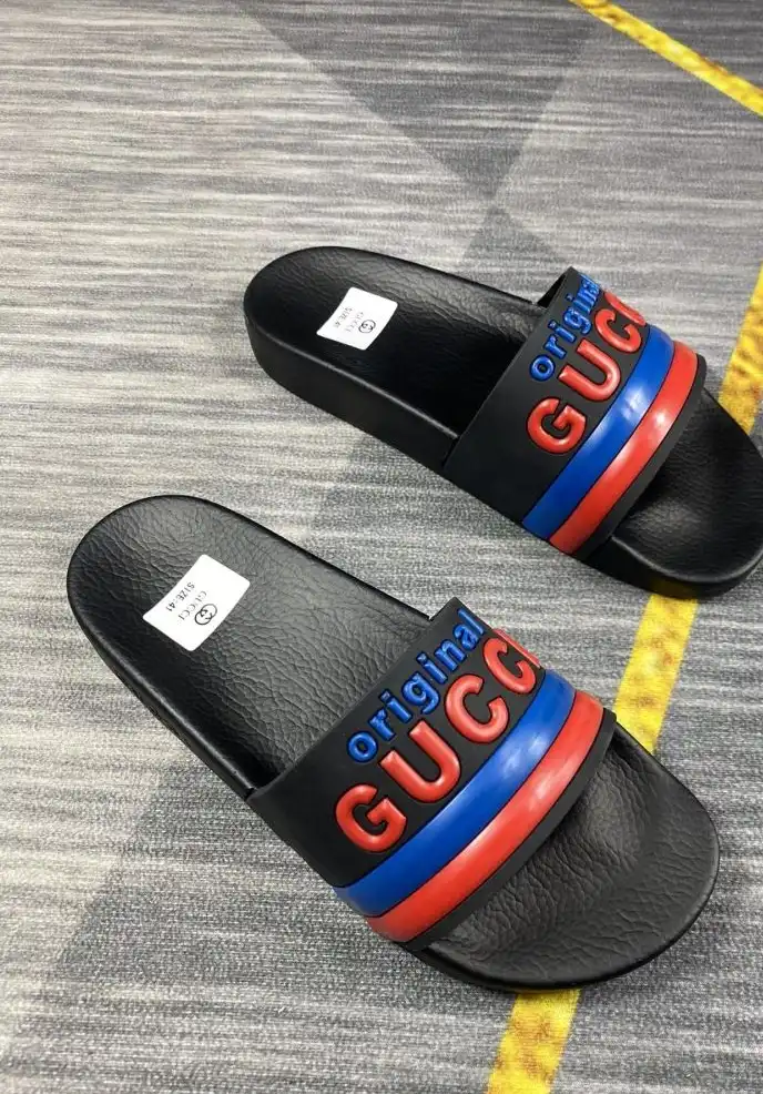 hype Gucci Slippers