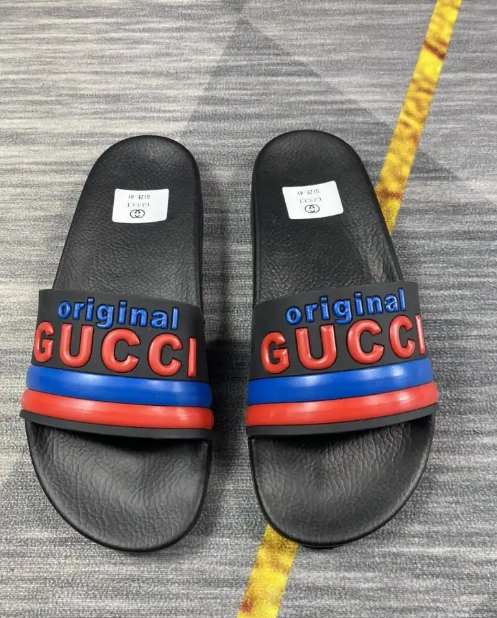 hype Gucci Slippers