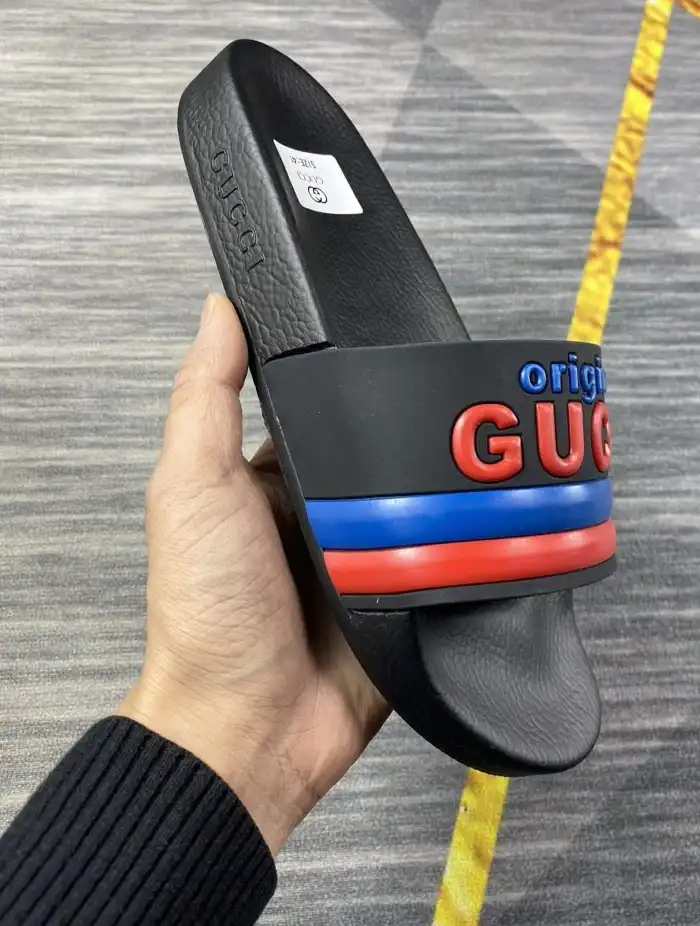 hype Gucci Slippers