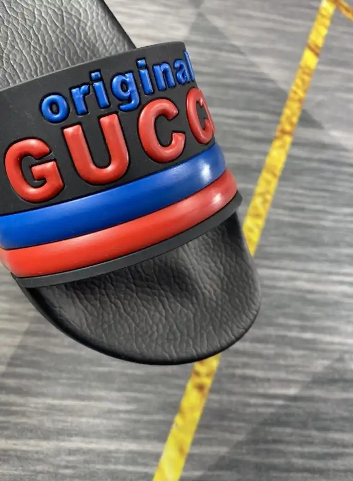 hype Gucci Slippers