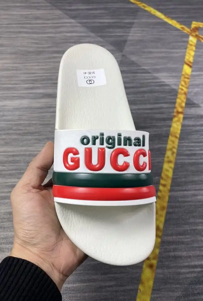 hype Gucci Slippers