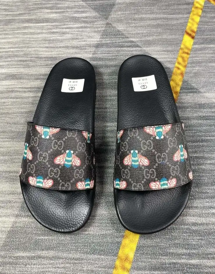 hype Gucci Slippers