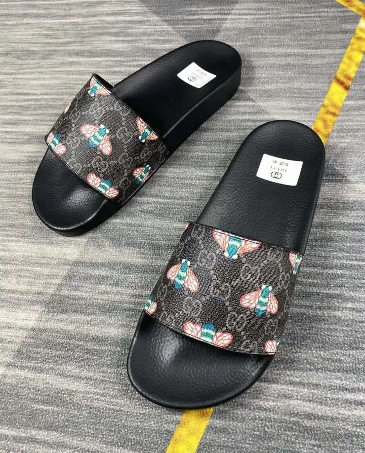 hype Gucci Slippers