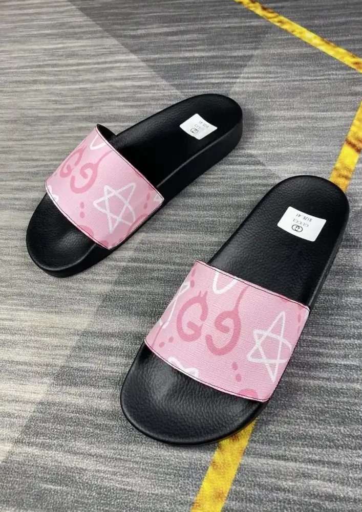 hype Gucci Slippers