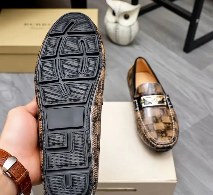 hype Burberry Leather Shoes