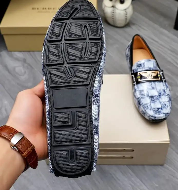 hype Burberry Leather Shoes