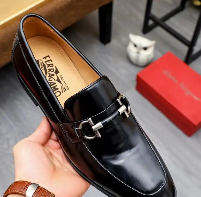 hype Ferragamo Leather Shoes