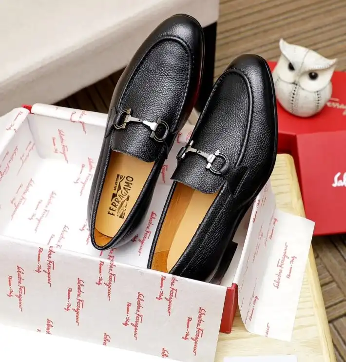 hype Ferragamo Leather Shoes