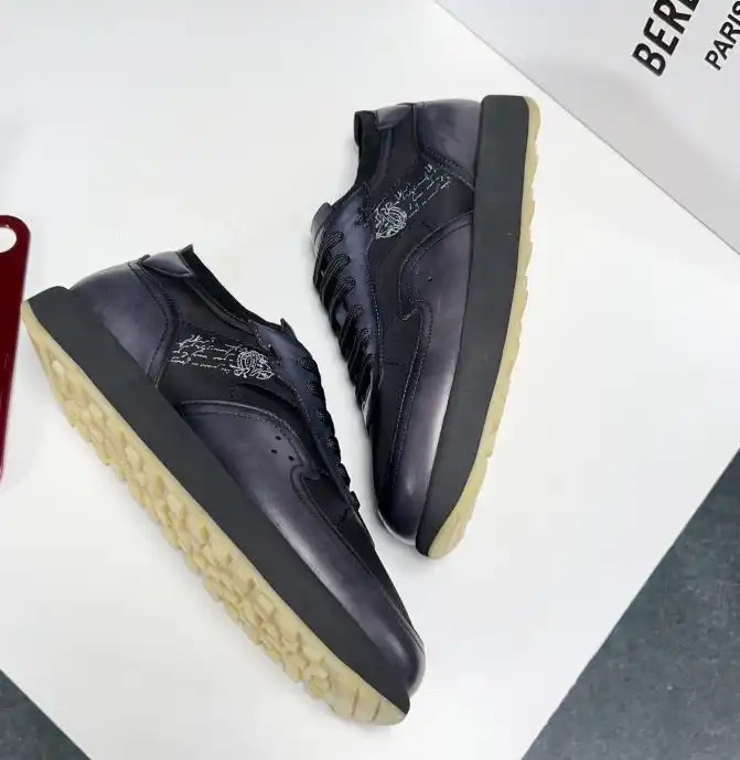 hype Berluti Sneakers