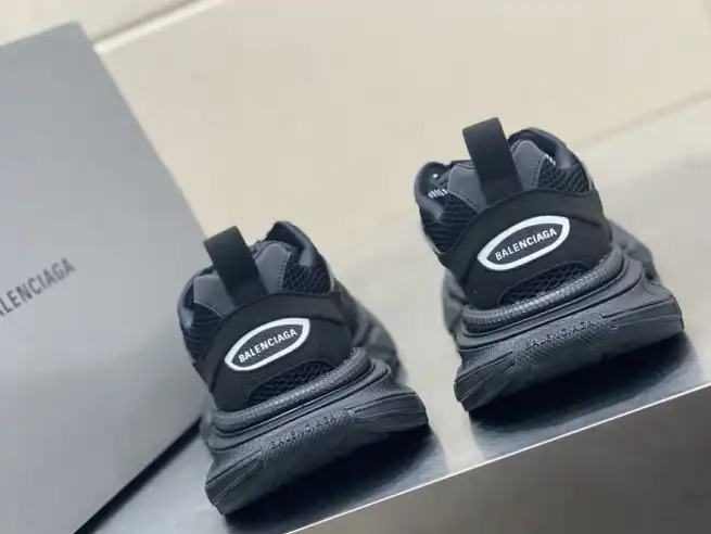 hype Balenciaga Sneakers