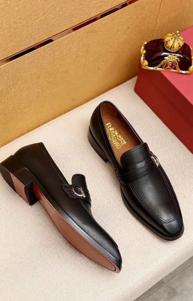 hype Ferragamo Leather Shoes