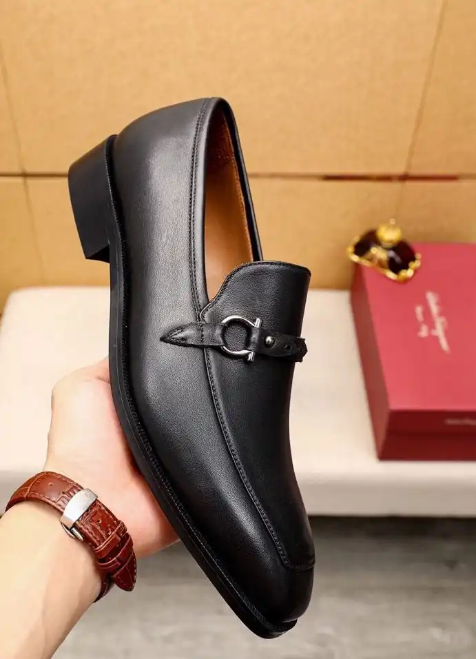 hype Ferragamo Leather Shoes