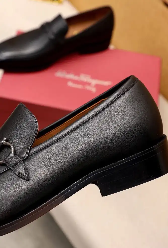 hype Ferragamo Leather Shoes