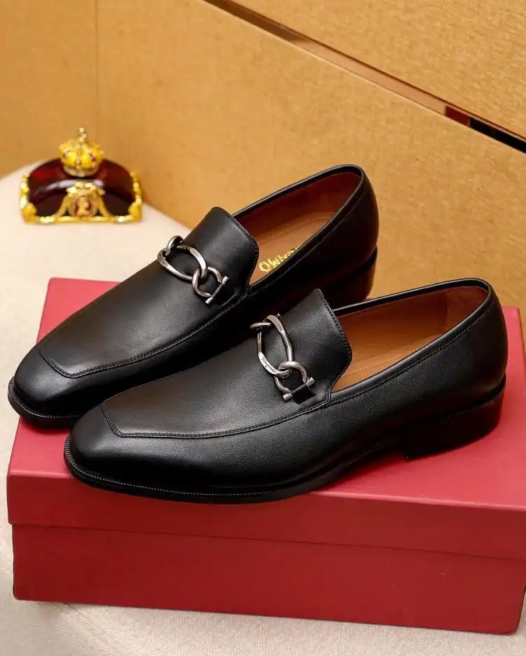 hype Ferragamo Leather Shoes