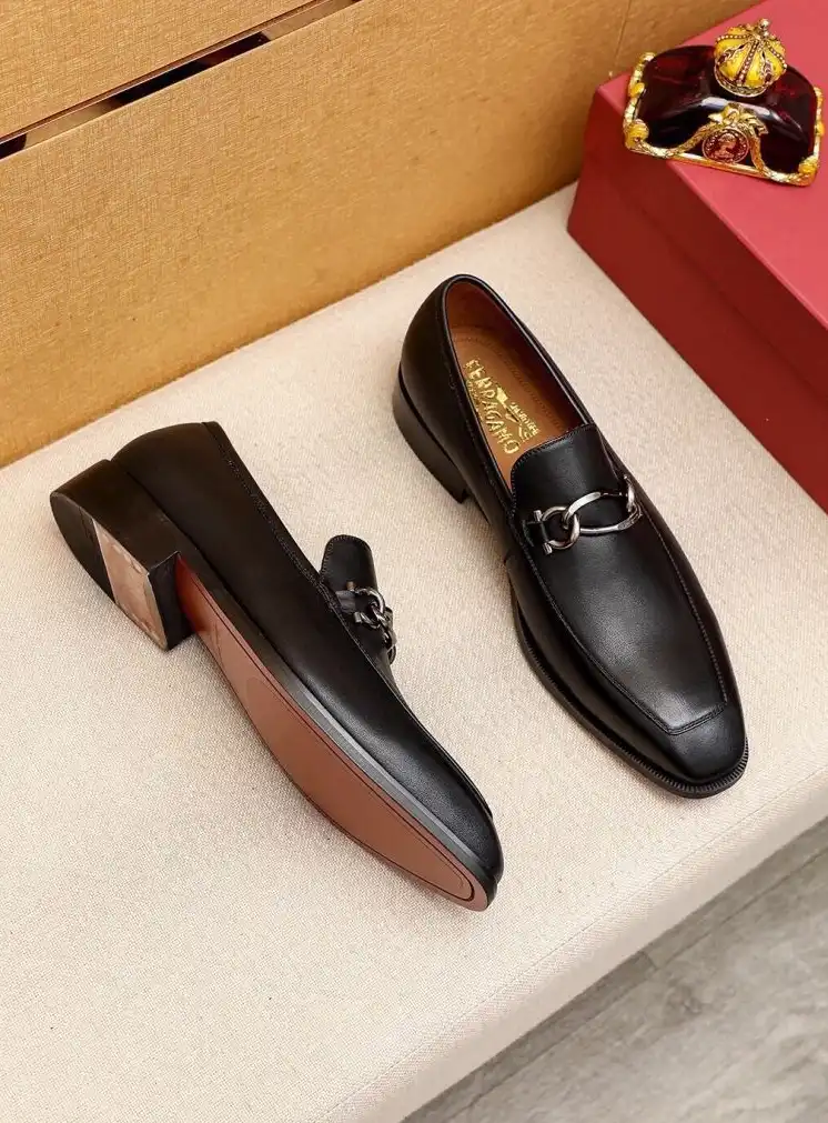 hype Ferragamo Leather Shoes