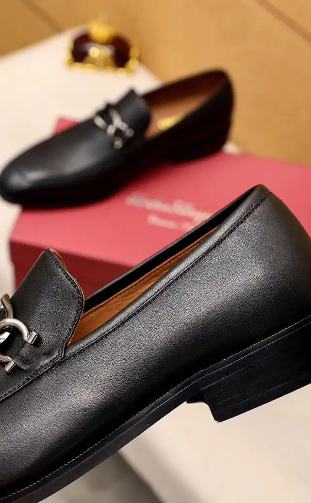 hype Ferragamo Leather Shoes