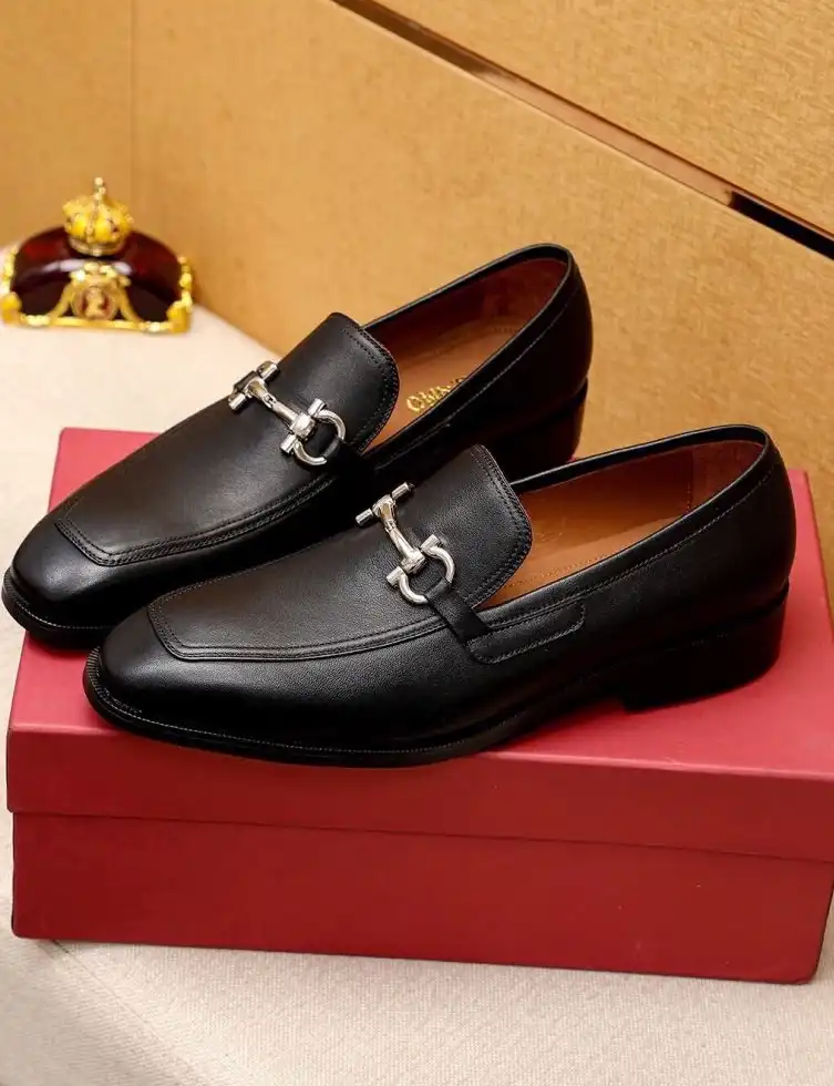 hype Ferragamo Leather Shoes