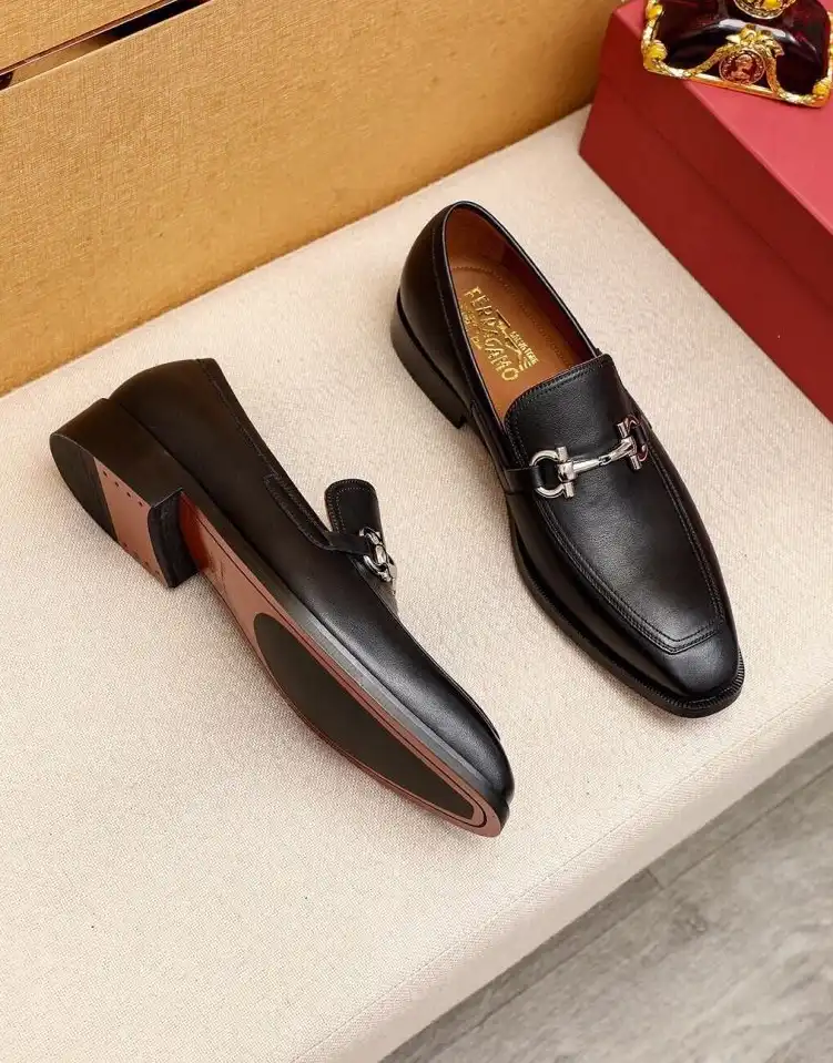 hype Ferragamo Leather Shoes