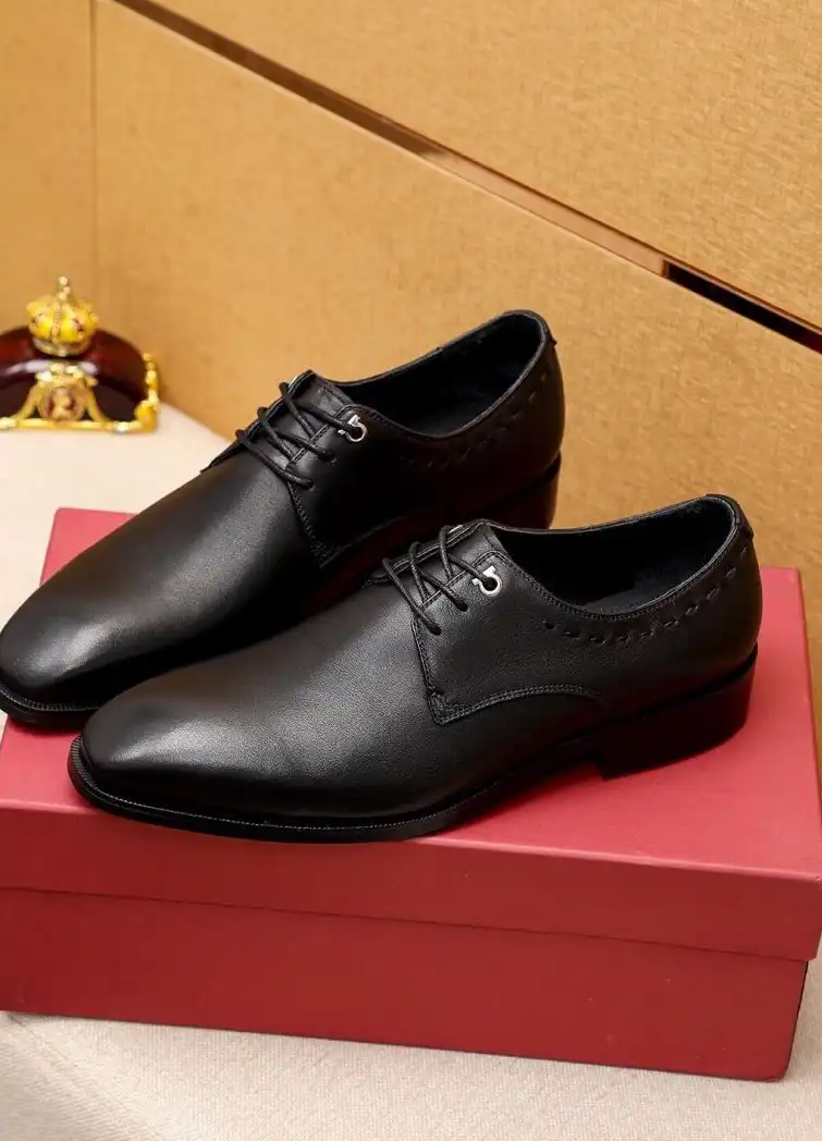 hype Ferragamo Leather Shoes