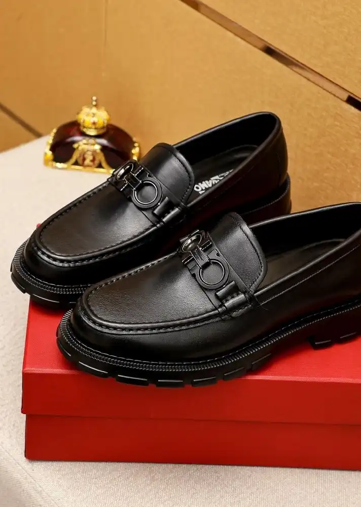 hype Ferragamo Leather Shoes