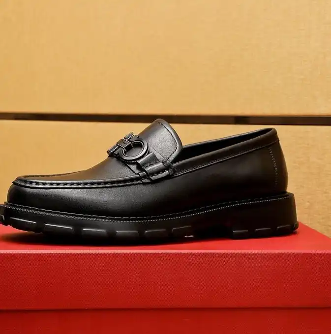 hype Ferragamo Leather Shoes