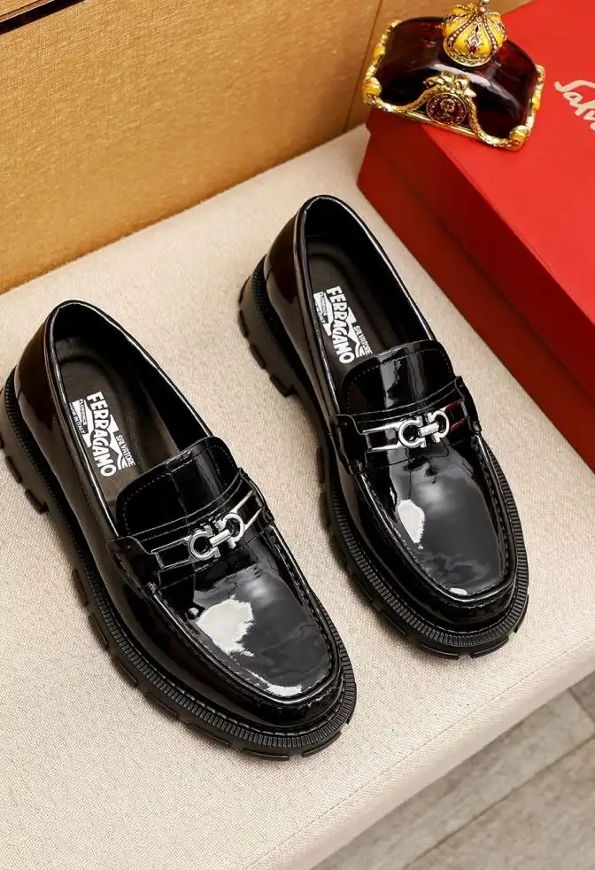 hype Ferragamo Leather Shoes