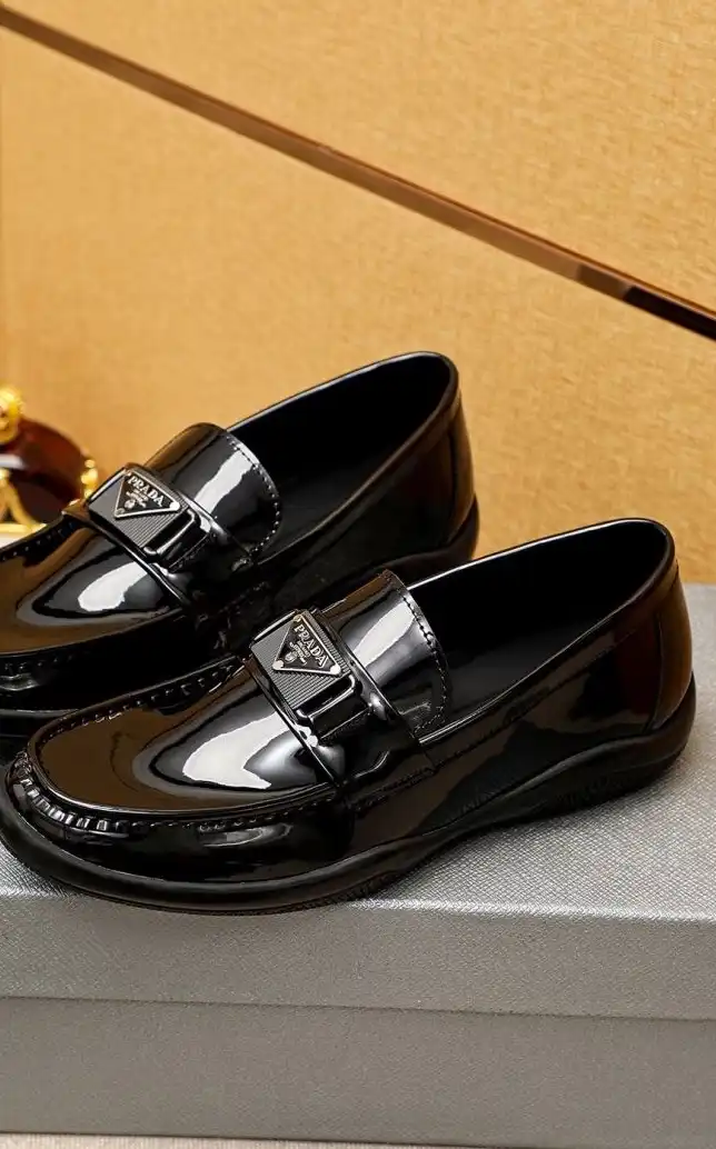 hype Prada Leather Shoes